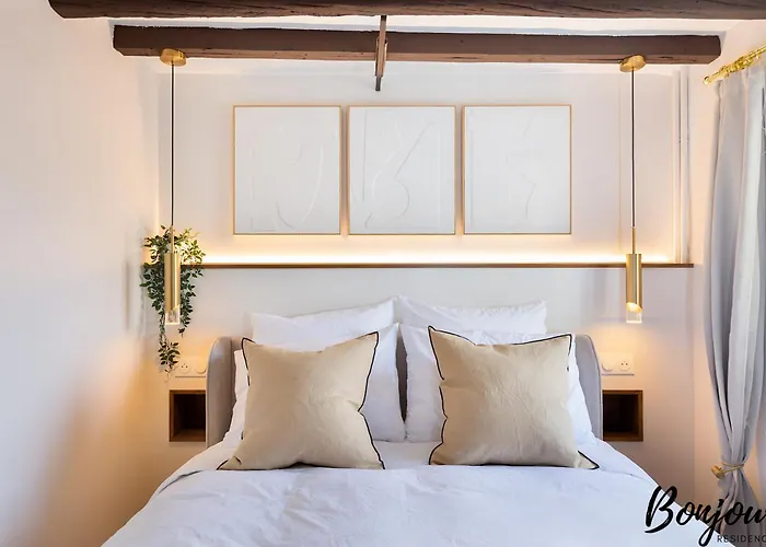 아파트 Super Designer One-bedroom - Marais - Free Parking 파리