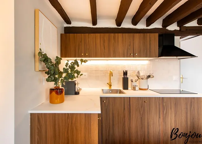 Super Designer One-bedroom - Marais - Free Parking 파리